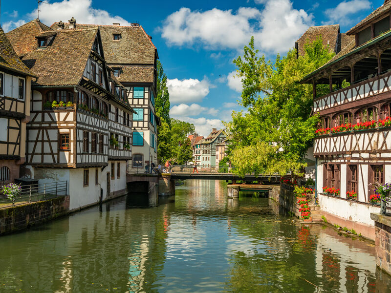 Görkemli Rüya Üçgeni Almanya - Fransa - İsviçre 3 Gece - THY ile 26 Mayıs Hareket (Kurban Bayramı Özel) AT109