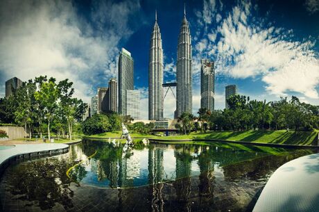 Endonezya Malezya Bali Turu 12 Gün EJ001