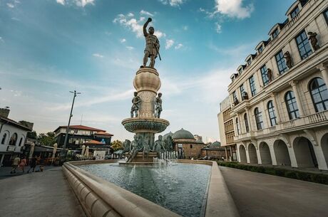 Kosovalı Büyük Balkanlar Turu AJet ile Extra Turlar ve Akşam Yemekleri Dahil SKP-SKP