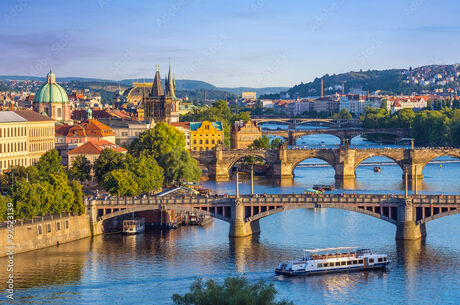 Prag Turu Türk Havayolları ile 3 Gece 4 Gün