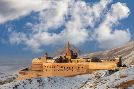 İzmir Kalkışlı 6 Gece 7 Gün Benzersiz Doğu Ekspresi Turu